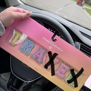 Stoney Clover T R A E avail